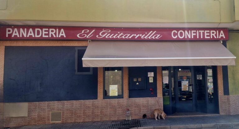 Fachada panaderia el guitarrilla los belones 768x414