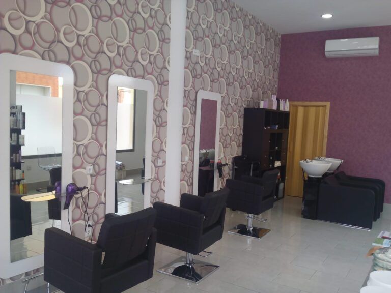 peluqueria monica los belones interior 1 768x576