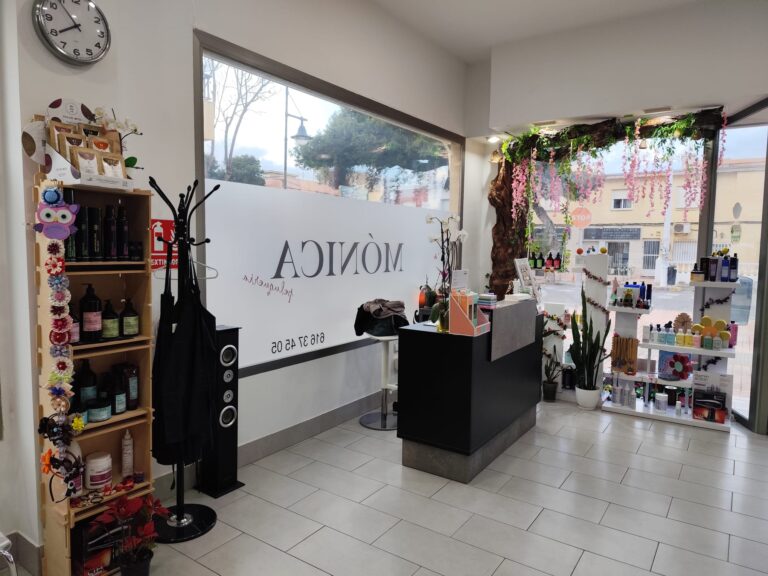 peluqueria monica los belones interior 2 768x576