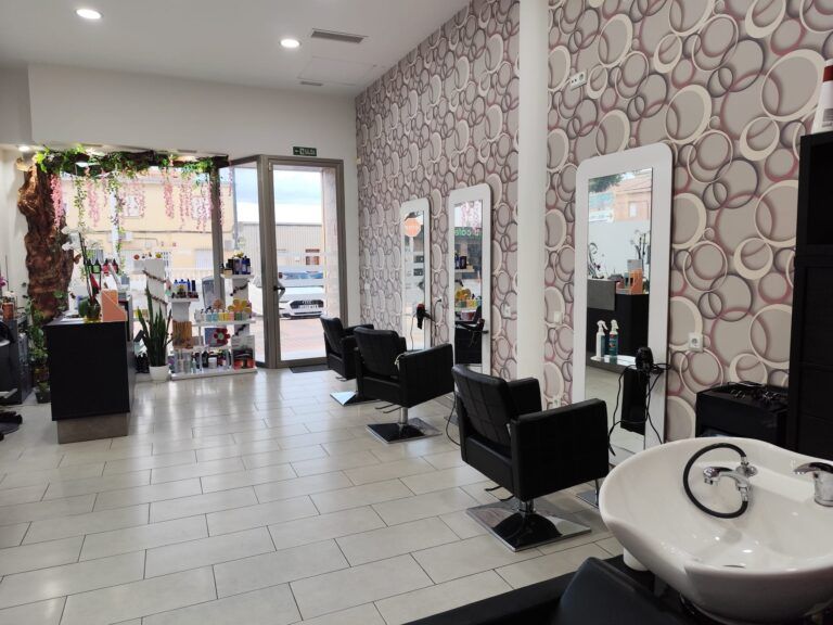 peluqueria monica los belones interior 3 768x576